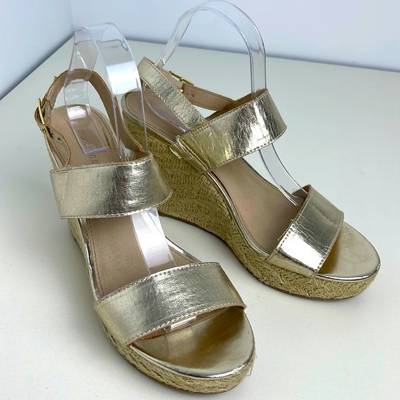 Montego Bay club metallic gold wedgies size 10. - Picture 3 of 15